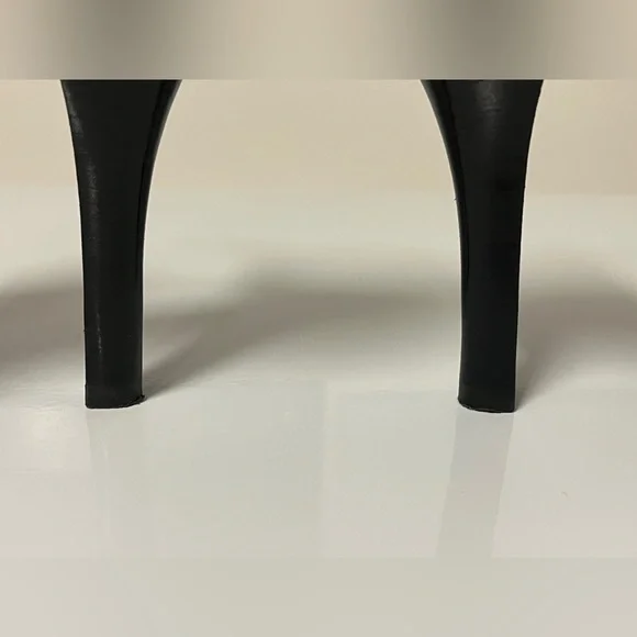 Michael Kors Black Leather Brushed Nickel Studded Buckle Platform Heels 7.5M - Picture 6 of 13